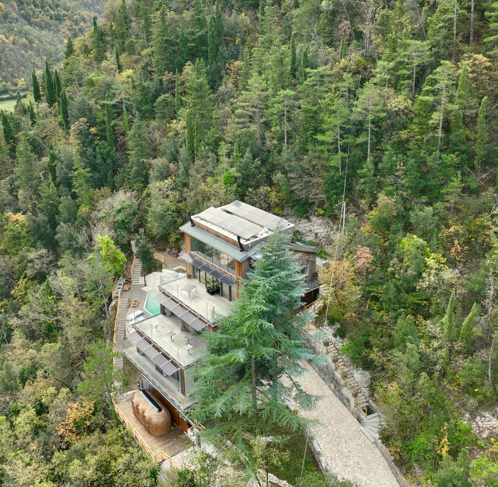 La Forestale Luxury Ecolodge Piano Terra- Appt アックアラーニャ エクステリア 写真