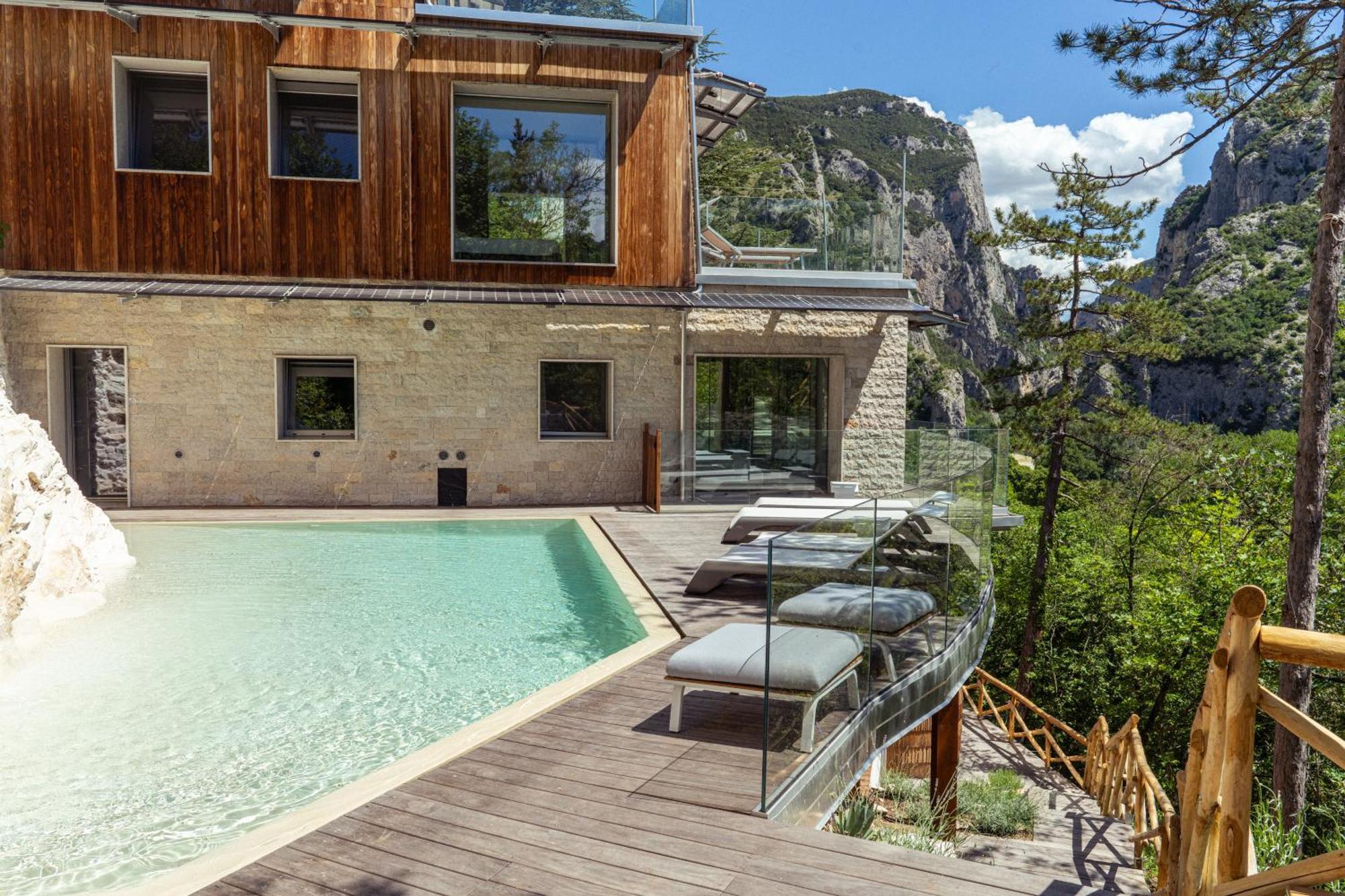 La Forestale Luxury Ecolodge Piano Terra- Appt アックアラーニャ エクステリア 写真