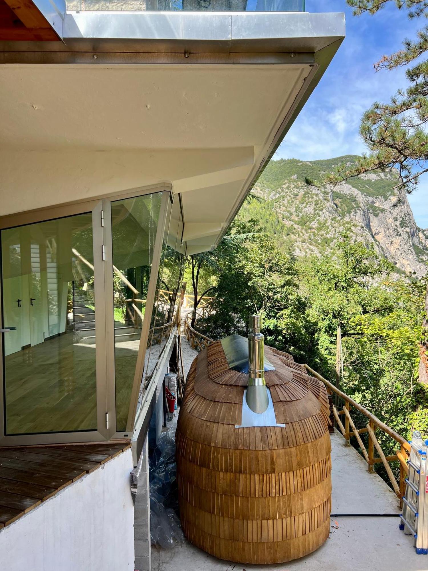 La Forestale Luxury Ecolodge Piano Terra- Appt アックアラーニャ エクステリア 写真